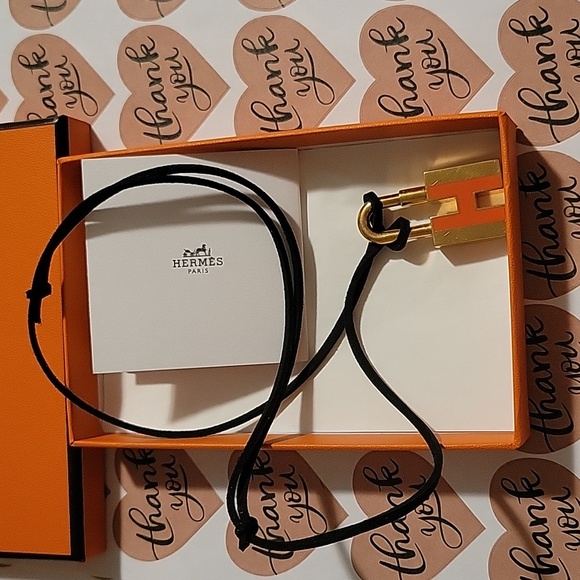 Hermes Lock pendant - Picture 4 of 17